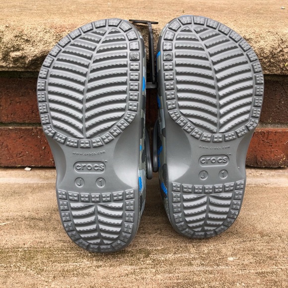 New Crocs Boys Kids’ Baya Clog Blue/Grey Camo - Picture 11 of 11